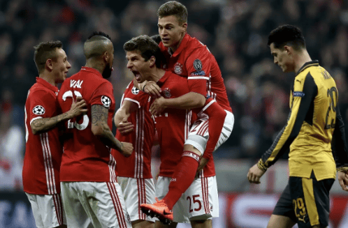 惊心动魄的 惊心动魄的